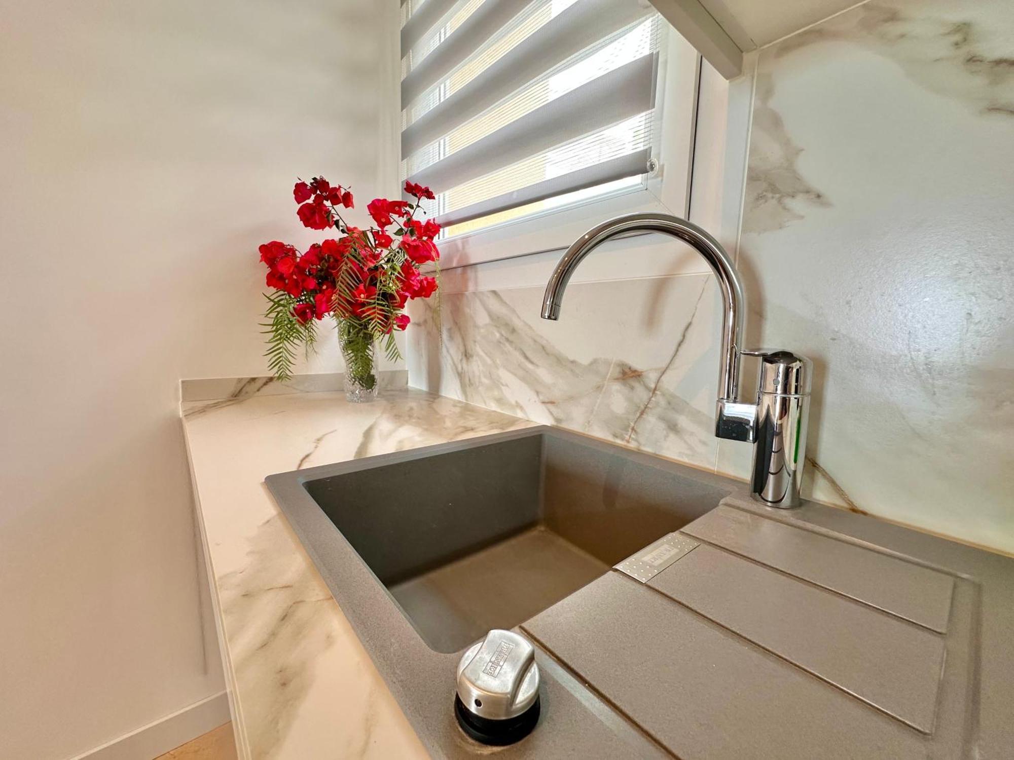 Sunshine Apartment With Sea Viev Costa Adeje  Bagian luar foto