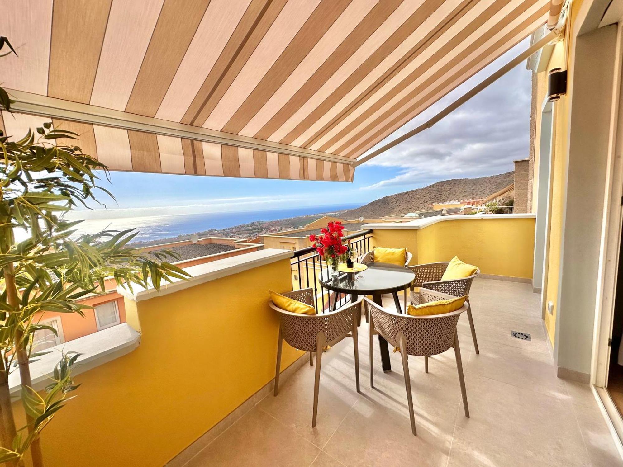 Sunshine Apartment With Sea Viev Costa Adeje  Bagian luar foto