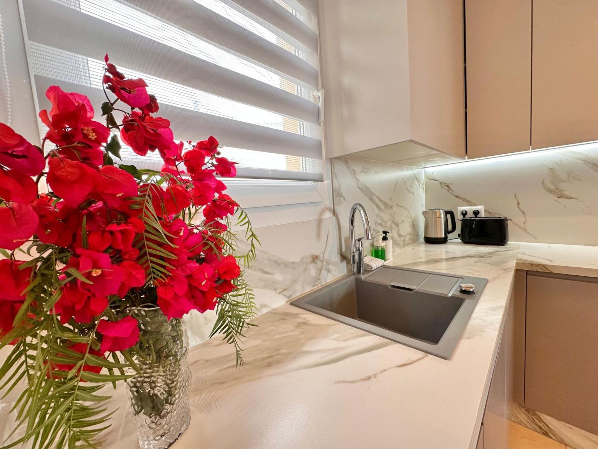 Sunshine Apartment With Sea Viev Costa Adeje  Bagian luar foto