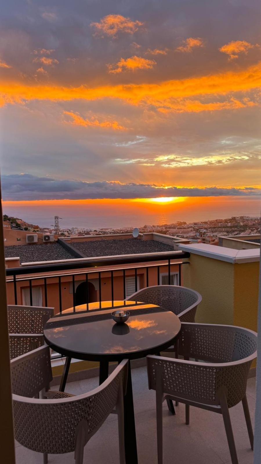Sunshine Apartment With Sea Viev Costa Adeje  Bagian luar foto